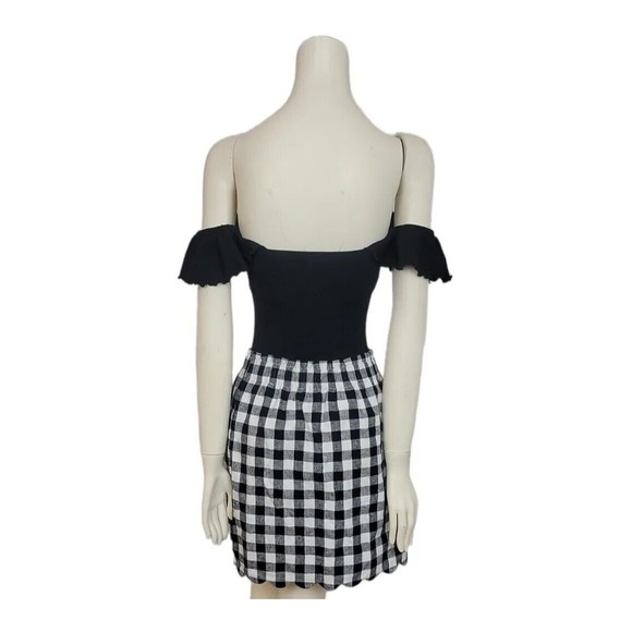 Aritzia Wilfred Black Maeva Bodysuit Ruffled Top Blouse Fine Ribbed Thong cut XS - Picture 8 of 12